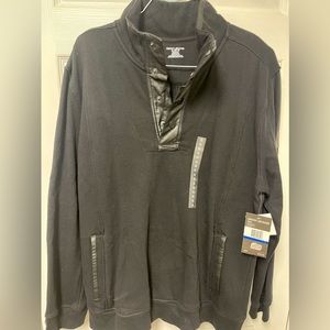 DKNY 1/4 button up heavy shirt. Modern fit.